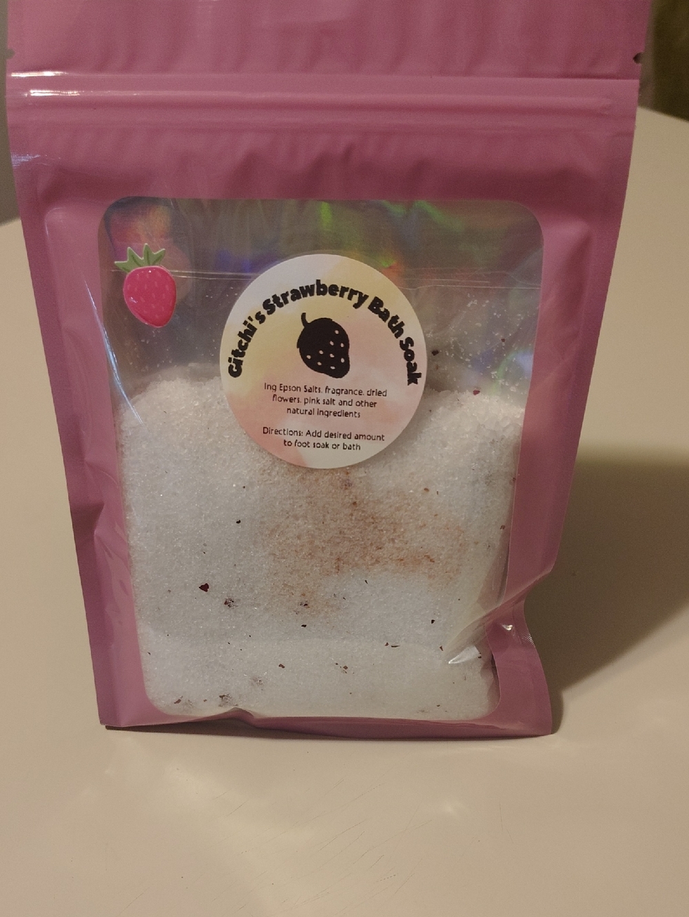 Strawberry Bath/Foot Soak in Pink Resealable Bag 6.5 Oz.